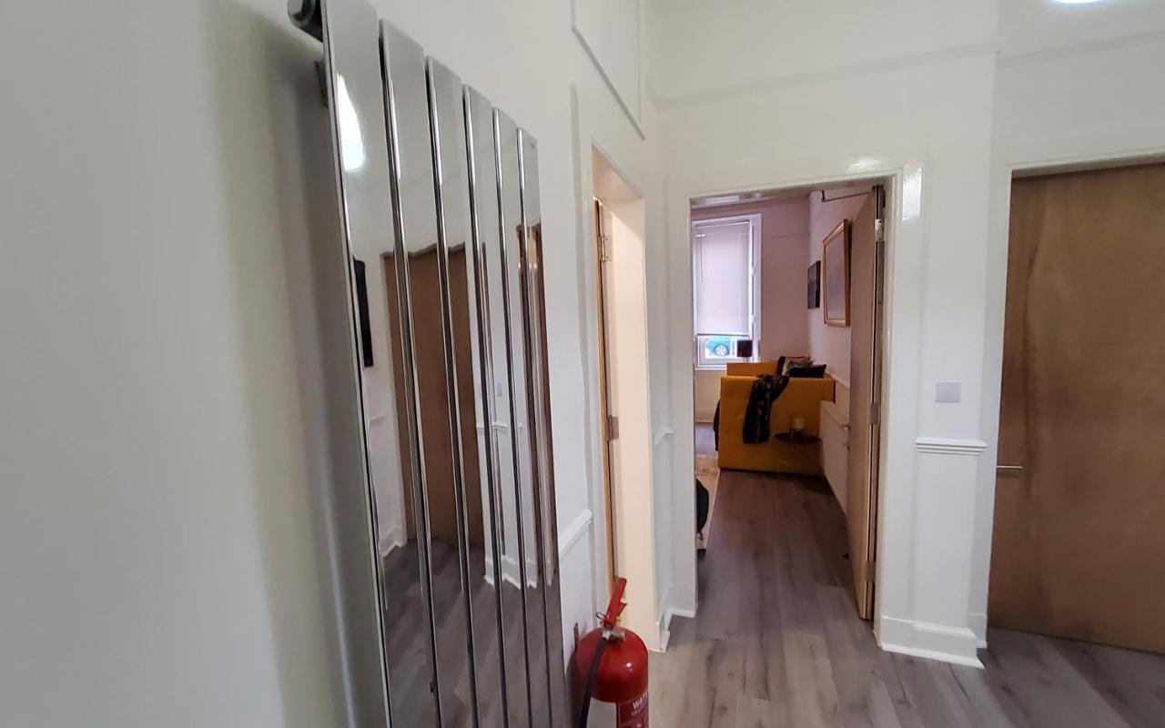 Leith Spectacular Apartment By Sensational Stay Short Lets & Serviced Accommodation With 6 Separate Beds & 2 Baths เอดินบะระ ภายนอก รูปภาพ