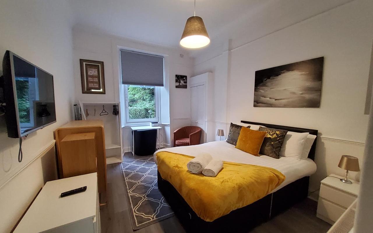 Leith Spectacular Apartment By Sensational Stay Short Lets & Serviced Accommodation With 6 Separate Beds & 2 Baths เอดินบะระ ภายนอก รูปภาพ