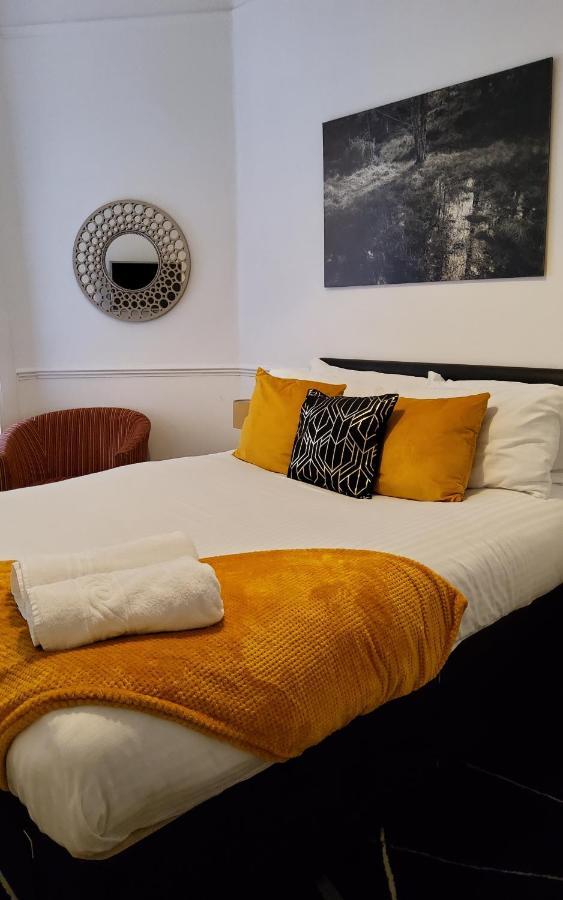 Leith Spectacular Apartment By Sensational Stay Short Lets & Serviced Accommodation With 6 Separate Beds & 2 Baths เอดินบะระ ภายนอก รูปภาพ